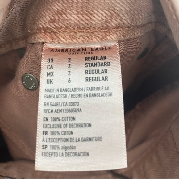 American Eagle Wide Leg Crop Jeans Button Fly in Blush Size 2 - Picture 6 of 7